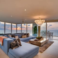 Chic Oceanfront Indah Apt 5 min from Downtown