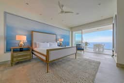 Luxury Top-Floor Penthouse at Indah