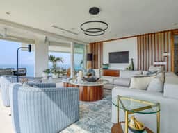 In 08D - Las Ondas