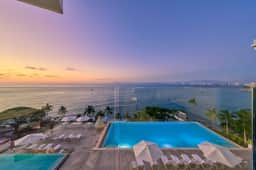 Chic Beachfront Getaway 3BR 3BA - Resort Amenities