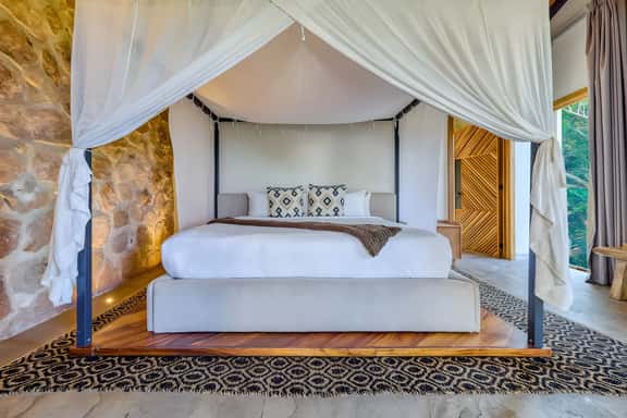 Romantic Suite w/ Private Plunge Pool at Indah - Image 1