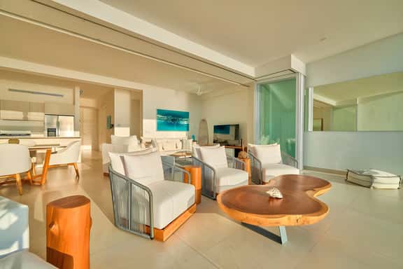 Modern Oceanfront Condo at Orchid by Maxwell - Image 1