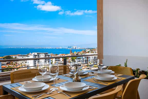 PV Paradise in New SOHO - Incredible Rooftop Pool - Image 1