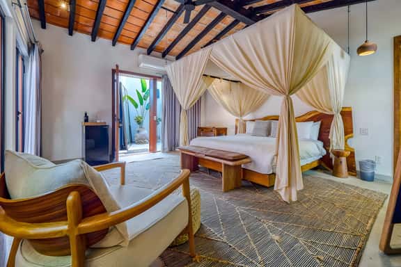 Master Suite with Private Pool + Resort Amenities - Image 1