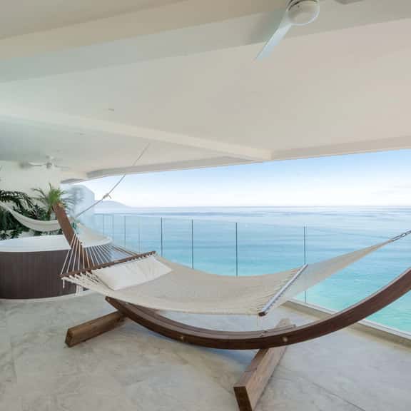 Stunning 4200sqft Oceanfront Oasis - MaxwellPV - Image 1