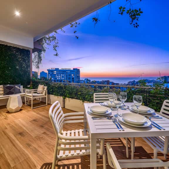 Modern and NEW CONDO at SOHO-Rooftop Pool - Image 1