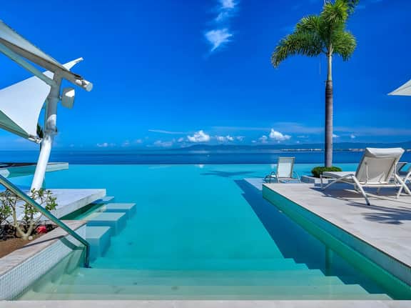 NEW Romantic Suite with Private Plunge Pool