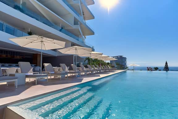 Incredible 12th floor 3BR - Oceanfront - MaxwellPV