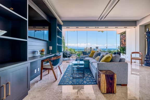 SOHO 1011